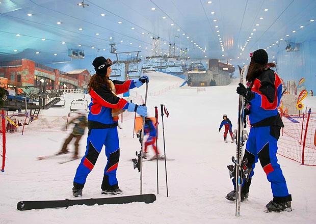 ski dubai 2 - أفضل 5 أنشطة في سكي دبي الحديقة الثلجية الامارات