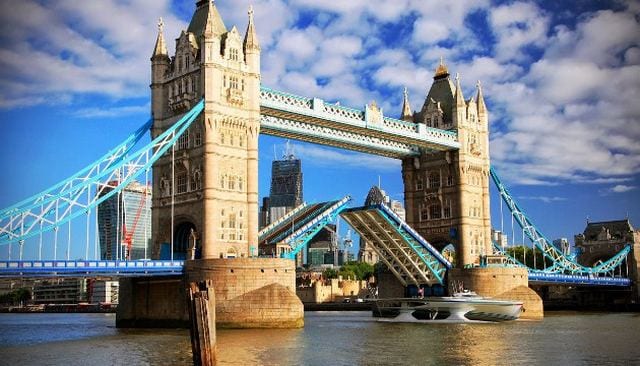 جسر البرج في لندن - احد اهم الاماكن السياحية في لندن