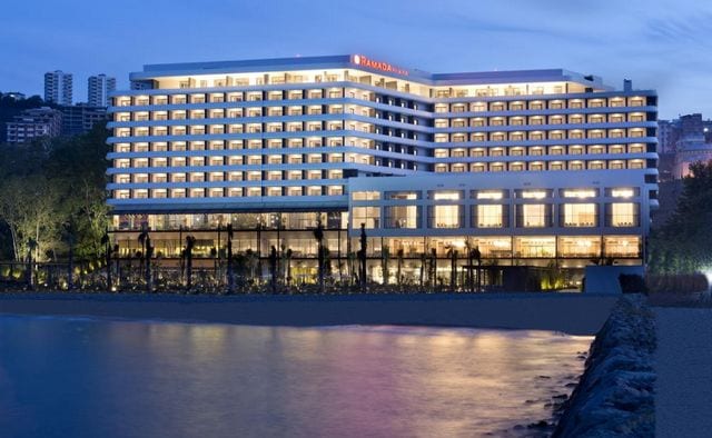 إطلالة ساحرة لـ أفضل و أفضل الفنادق في ميدان طرابزون
