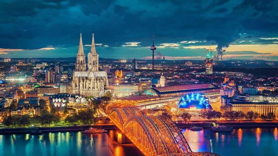 اهم 10 اسئلة واجوبة حول السفر الى المانيا