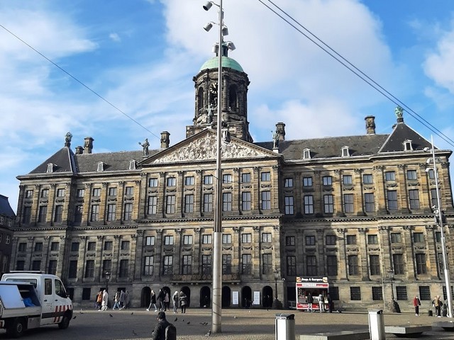 معالم امستردام السياحية
