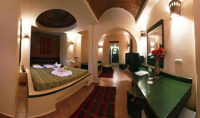 فندق قمر سيناء شرم الشيخ 