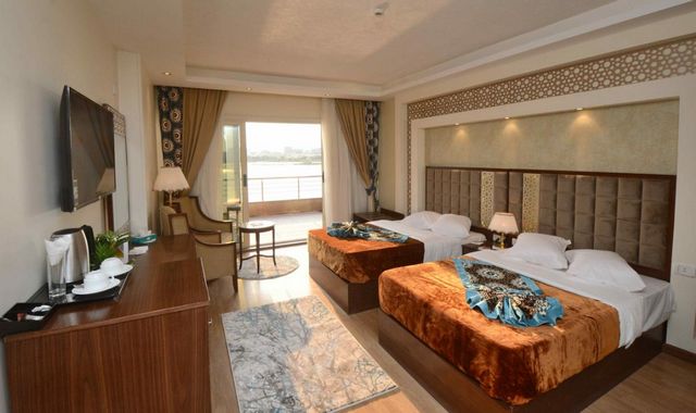 تتميز فنادق الجيزة 4 نجوم بقربها من أهم معالم السياحة في القاهرة