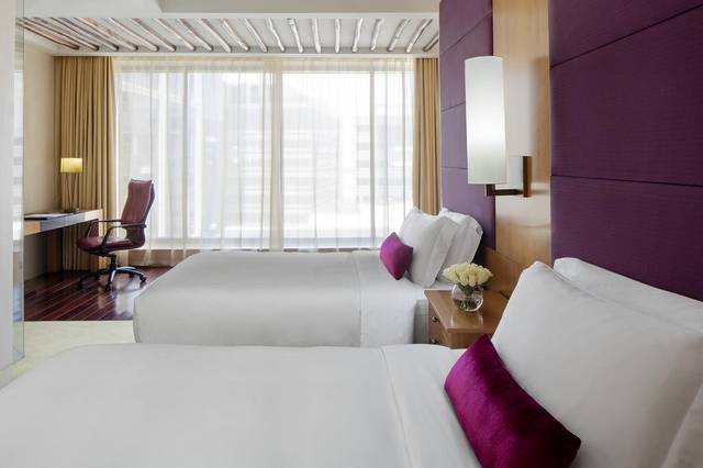 فندق موفنبيك دبي شارع الشيخ زايد من افضل فنادق دبي ٥ نجوم