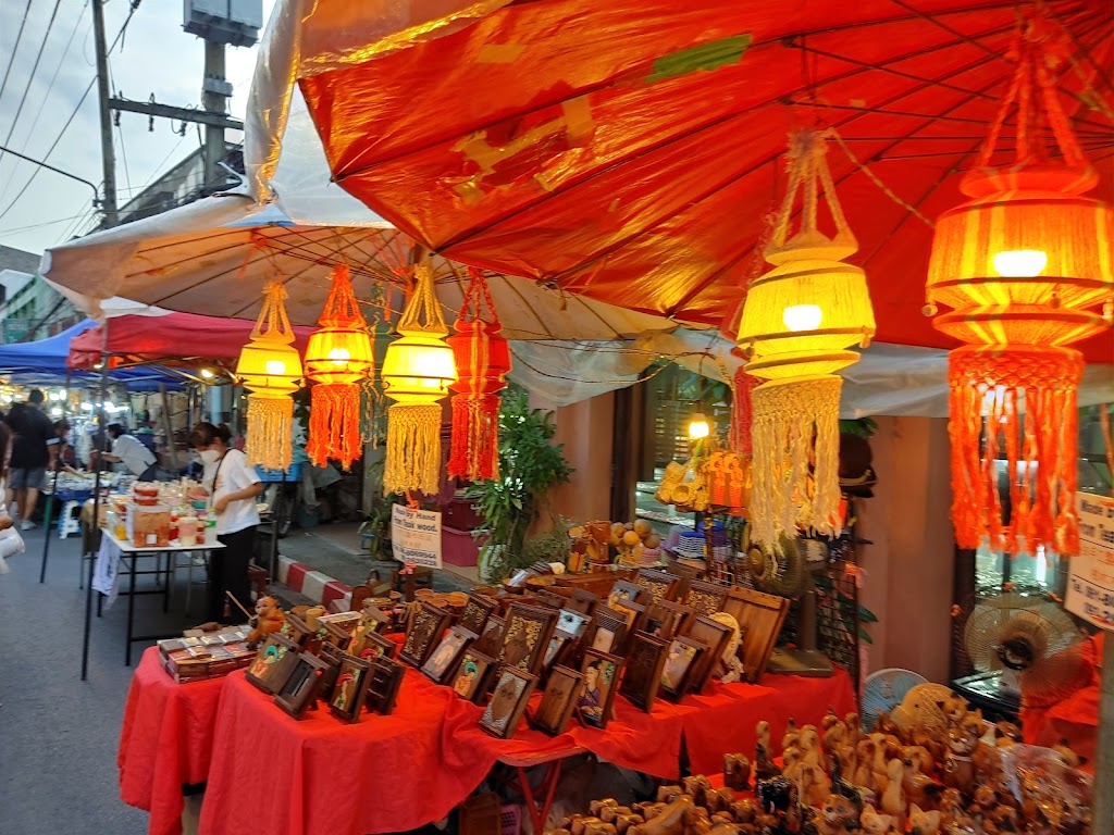 سوق السبت بشارع المشي شنغماي