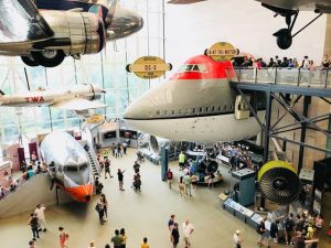 أفضل 10 أنشطة في متحف الطيران في واشنطن