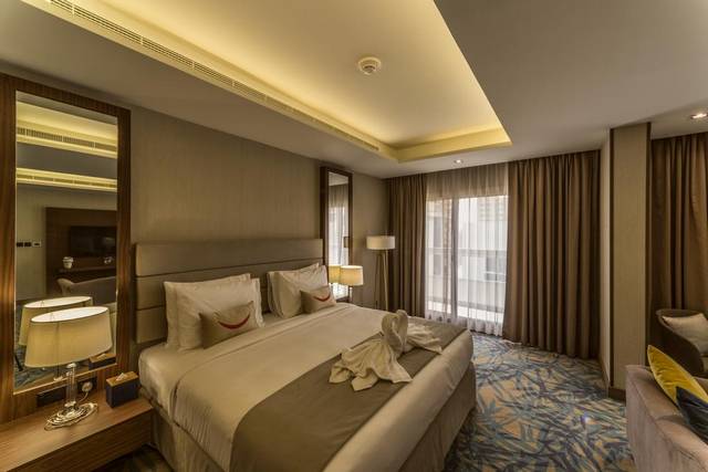 يضم  فندق تايم اوك دبي خدمات عديدة مما يجعله الخيار الأمثل بين فنادق البرشاء دبي