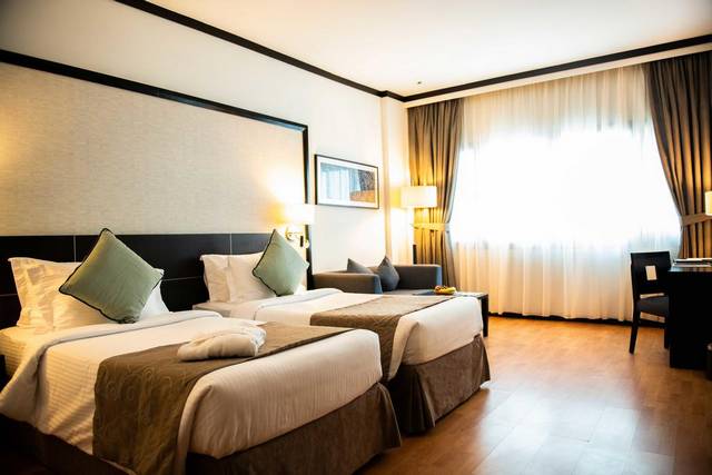  فندق كاسيلز البرشاء دبي من أفضل الفنادق المُناسبة للعوائل بين فنادق البرشاء دبي