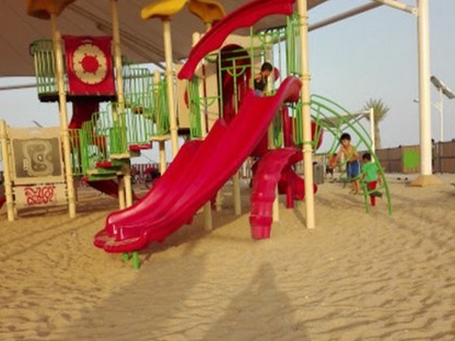 شاطئ الوكرة قطر