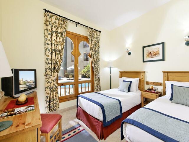 هناك العديد من خيارات الإقامة في فندق علي باشا الغردقة