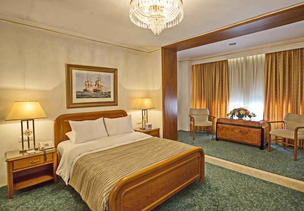 فندق عمان انترناشونال من افضل الفنادق في عمان الاردن ، تقييمات عالية وممتازة من كافة النواحي