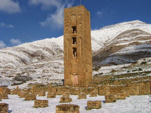 الاثار في الجزائر