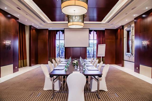 يحتوي فندق ارجان من روتانا دبي على وحدات مُتنوعة لتُسهل على السائح اختيار ما يتناسب مع ذوقه