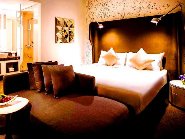 تتمتع مساحات الإقامة في افضل فنادق باكو من حيث الموقع بتنوعها لتناسب كافة الزُّوّار
