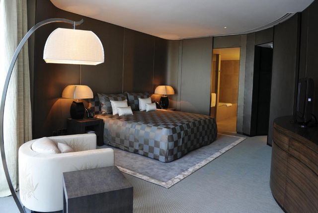 يُعد فندق ارماني دبي من افضل فندق في دبي للزوجين الجُدد