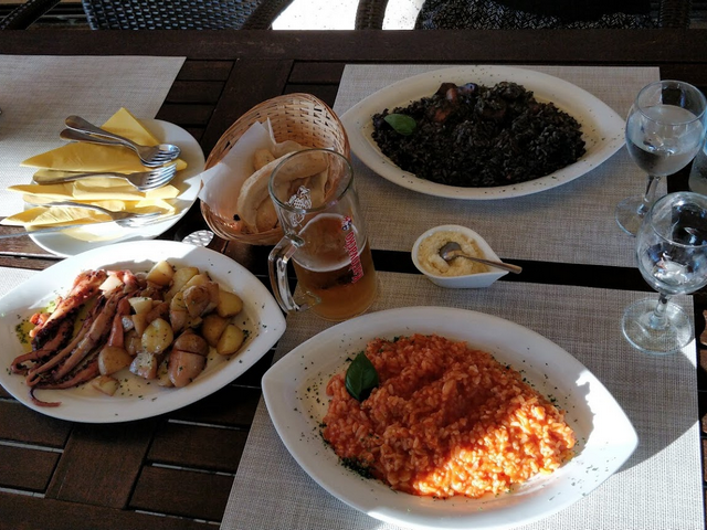 مطعم بيسترو بيتزيريا في زادار