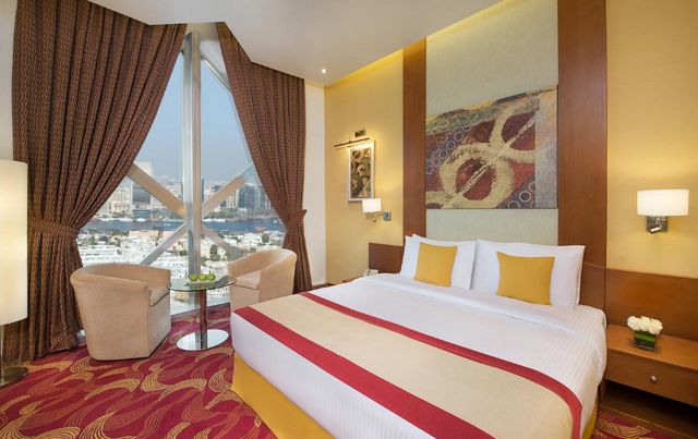 تتسم غرف سيتي سيزنز تاور دبي بالألوان الرائعة