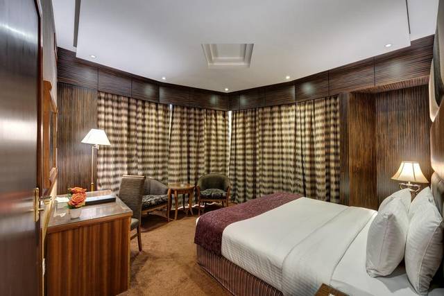 تتنوّع غُرف فندق دلمون بلس دبي لتُناسب جميع الزوّار.