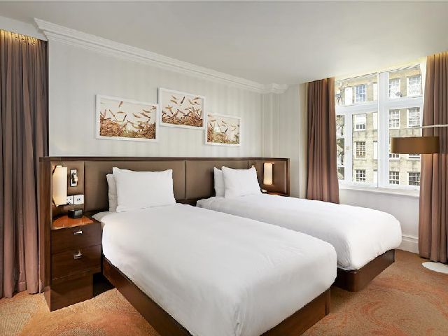 تعتبر دبل تري هيلتون لندن هايد بارك من ضمن سلسلة فندق دبل تري لندن الشهيرة