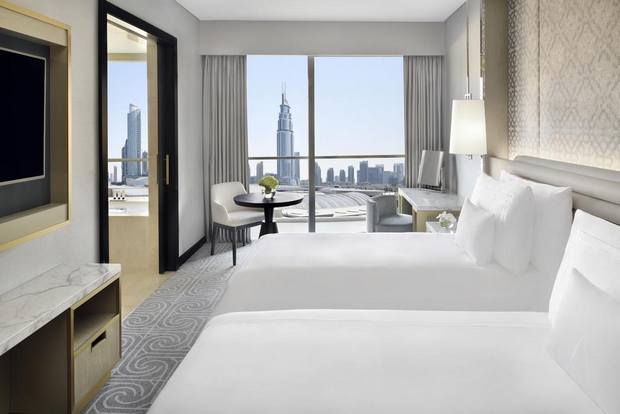 فندق ذا ادرس دبي مول هو فندق عائلي دبي يقدم أنشطة متنوعة وخدمات رائعة.