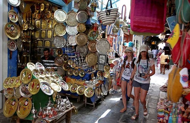 سوق البركة تونس العاصمة