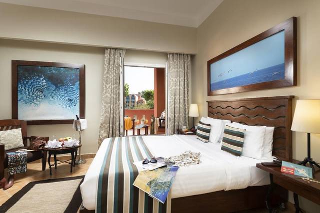 يُعد  فندق اوشن فيو الجونة افضل الفنادق في الجونة لكونه يتميز بموقع رائع
