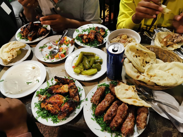 مطعم المدينة في اسوان