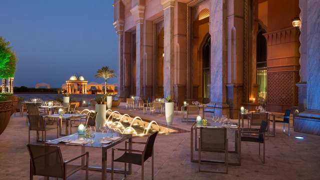 فندق قصر الامارات في ابوظبي من افضل الفنادق في ابوظبي ، مطاعم قصر الامارات من افضل مطاعم ابوظبي