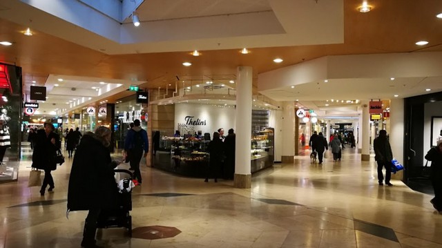 مركز تسوق فالتوفيرستين ستوكهولم