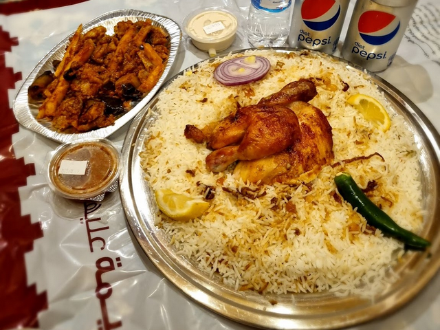 مطعم الوليمة الرياض