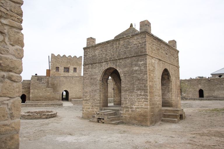 معبد النار في باكو 