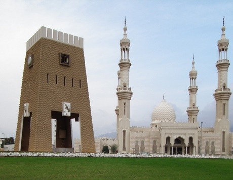 مسجد الشيخ زايد الفجيرة