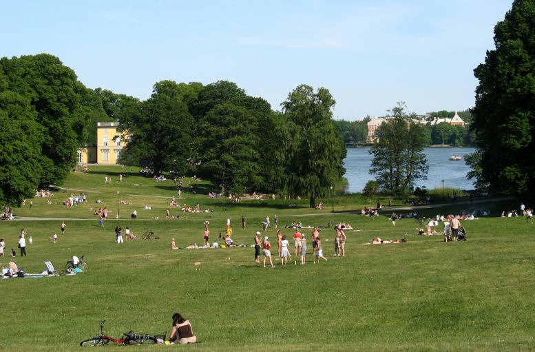 متنزه هاجا من افضل حدائق ستوكهولم السياحية