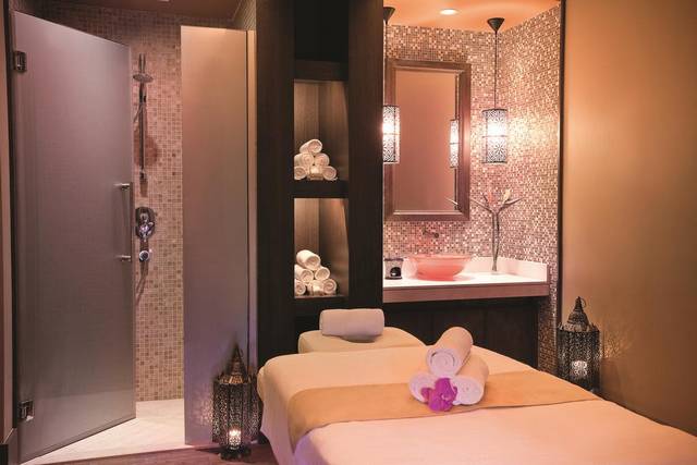 يُعد فندق موفنبيك دبي ابن بطوطه من افضل الفنادق لكونه يضم العديد من المرافق والخدمات والمطاعم التي توفّر مأكولات عديدة