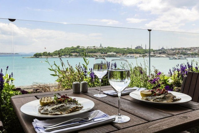 افضل 6 مطاعم على البسفور في اسطنبول مُجربة