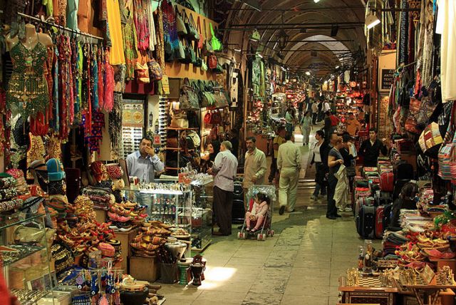 افضل 8 من بازارات اسطنبول المُجربة والتي ننصح بزيارتها