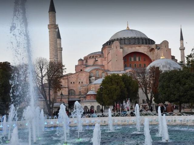 معالم اسطنبول السياحية