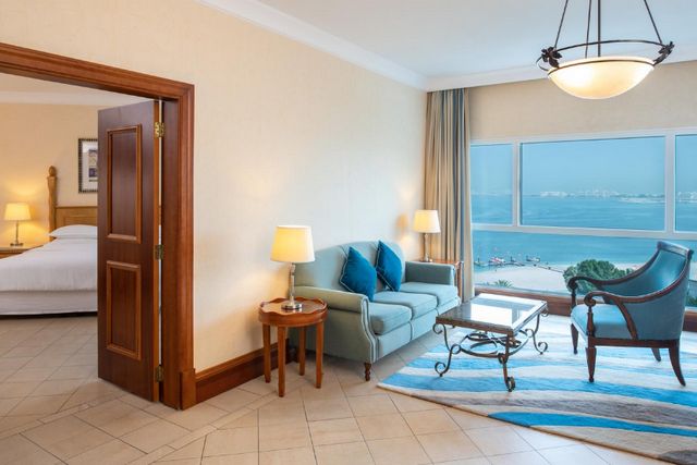 مجموعة من أفضل الترشيحات من فنادق دبي على الجي بي ار 