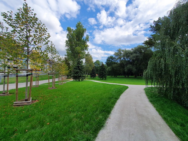 حديقة جيرزمانوفسكيتش كراكوف