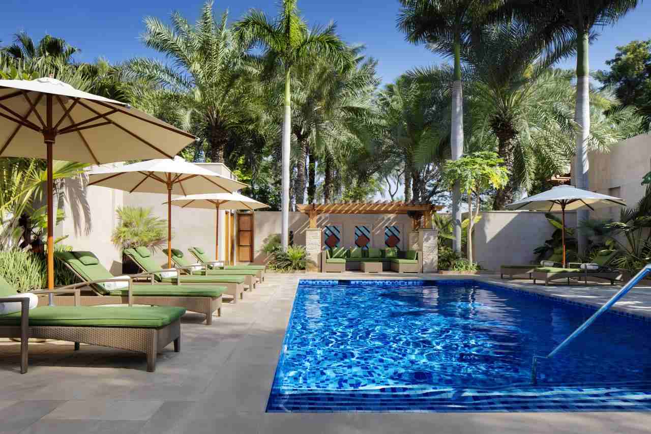 فندق النسيم دبي أحد أفخم سلسلة فندق في جميرا دبي فهو يُقدّم غرف راقية