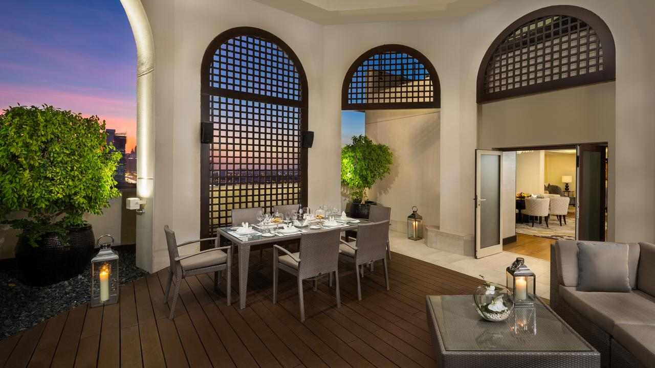 فندق مول الامارات من افضل فنادق دبي 5 نجوم