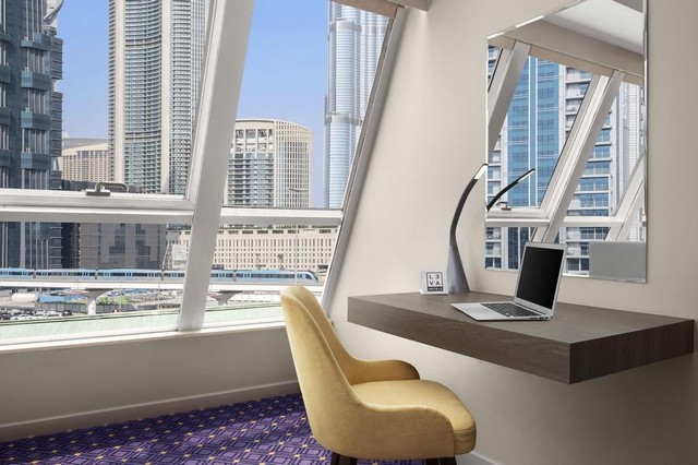 تشتهر غرف فندق ليفا دبي بإطلالاتها الساحرة