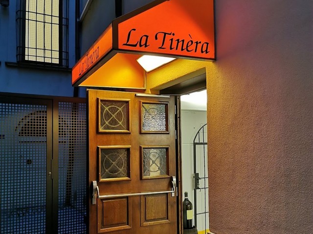 مطعم لا تينيرا  لوغانو