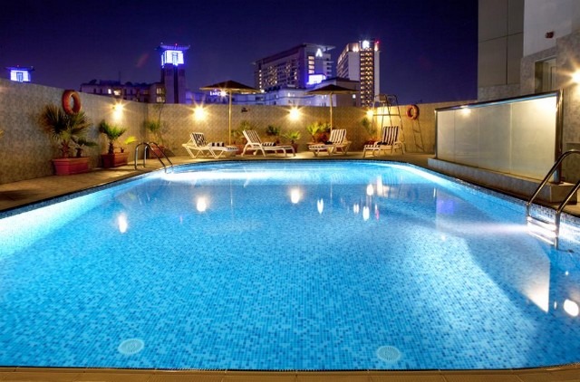 فندق لاندمارك الرقة بمدينة دبي 