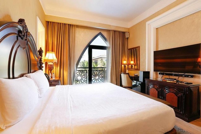 تتمتع فلل دبي بالخصوصية والخدمات الرائعة لذا يفضلها الكثير من العرب عن فنادق دبي
