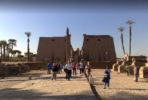 افضل 5 انشطة عند زيارة معبد الاقصر