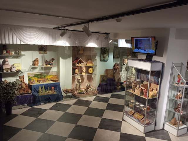 متحف مرزبانيغاليريا مرزبان في تالين
