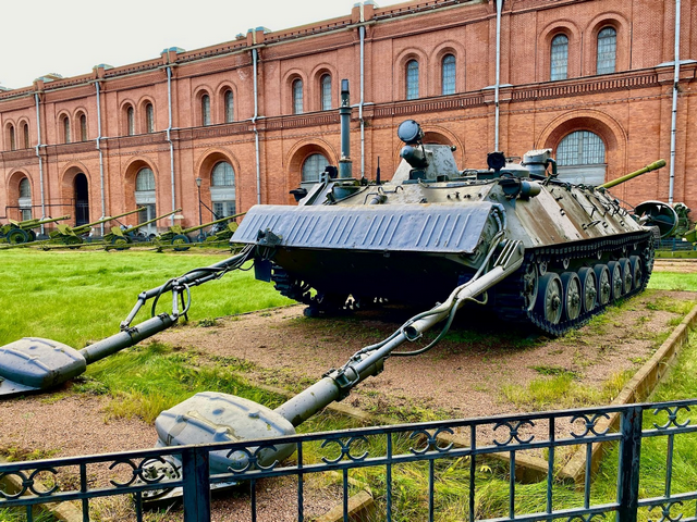 المتحف العسكري التاريخي للمدفعية في سانت بطرسبرغ