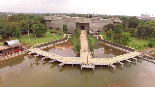 متحف الجندي الإندونيسي في جاكرتا