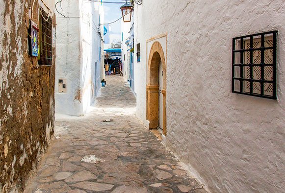 مشهد لمدينة الحمامات القديمة في الحمامات - الاماكن السياحية في الحمامات تونس